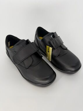 Apex Leather orthopedic and therapeutic ultra-comfort SmartGrip Non Slip Shoe